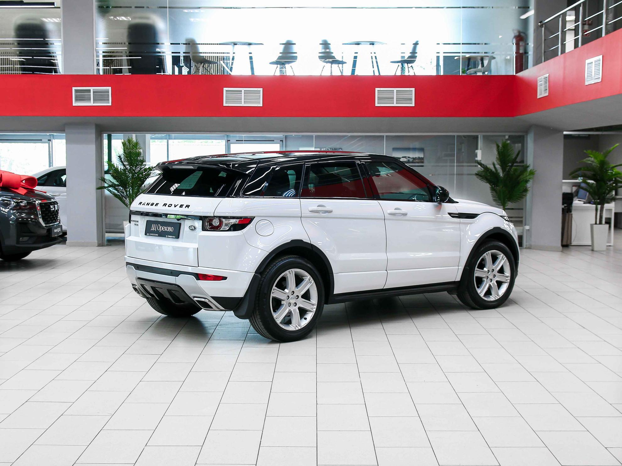 Land Rover Range Rover Evoque 2014, белый, ДЦ Орехово