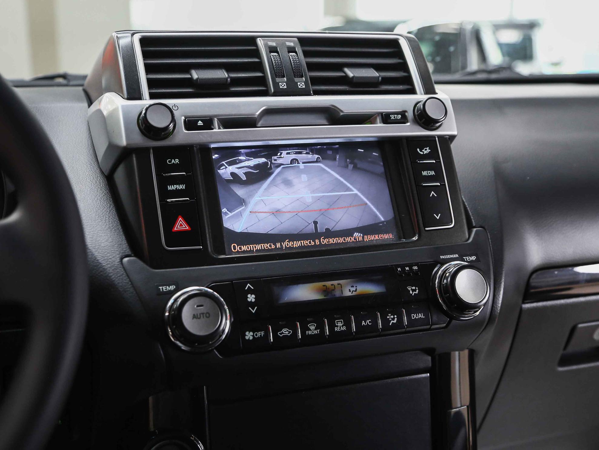 Toyota Land Cruiser Prado 2014, черный, ДЦ Орехово