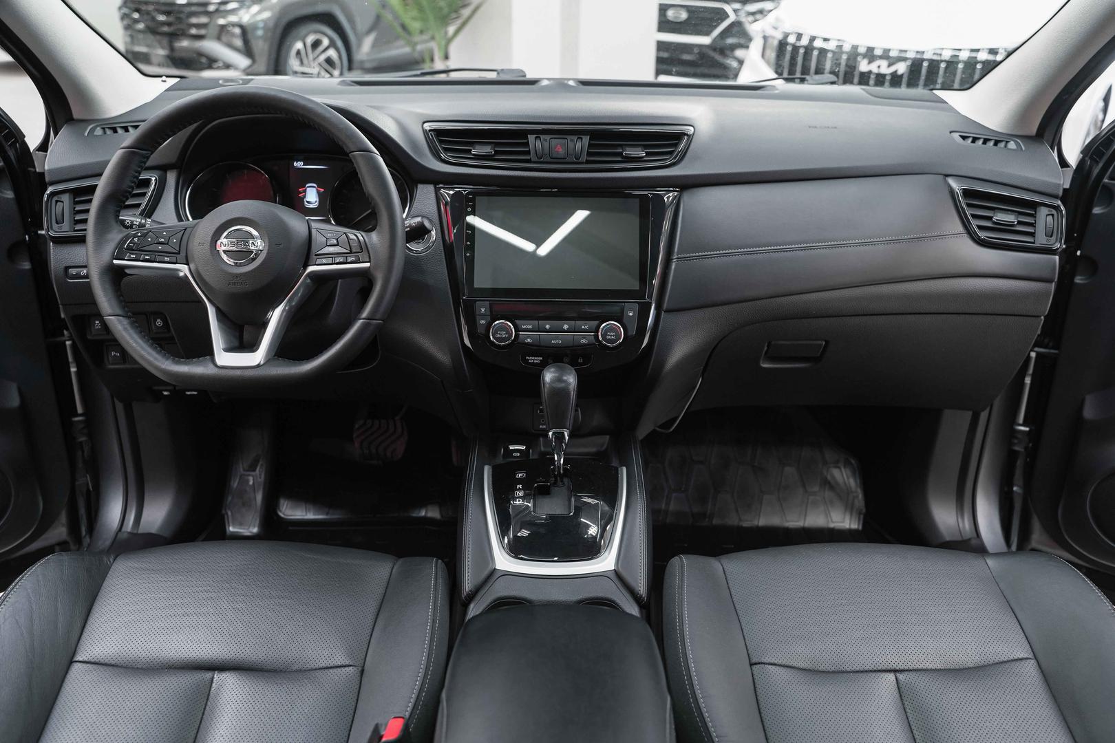 Nissan Qashqai 2019, серый, ДЦ Орехово