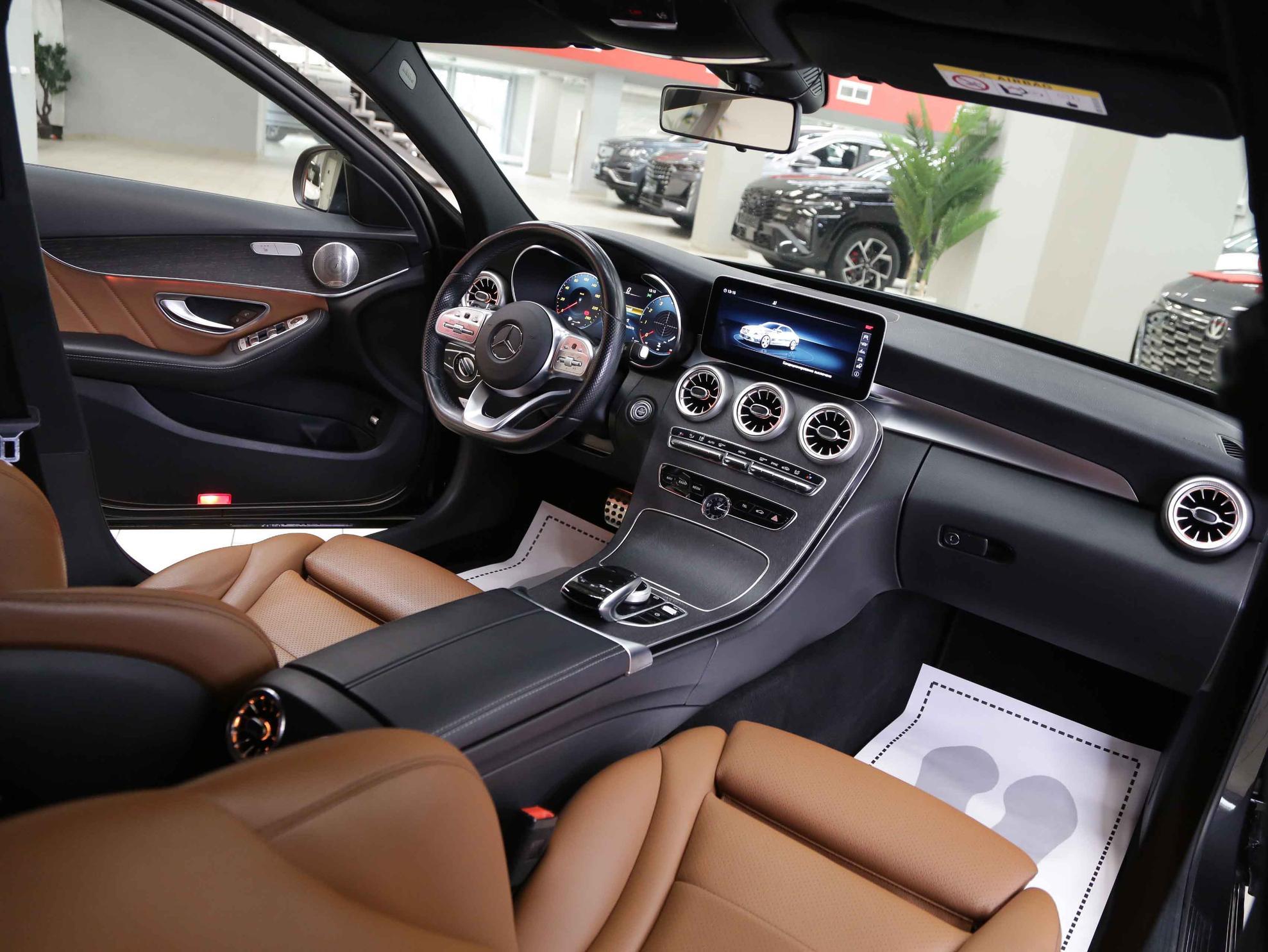 Mercedes-Benz C-Класс 2019, серый, ДЦ Орехово