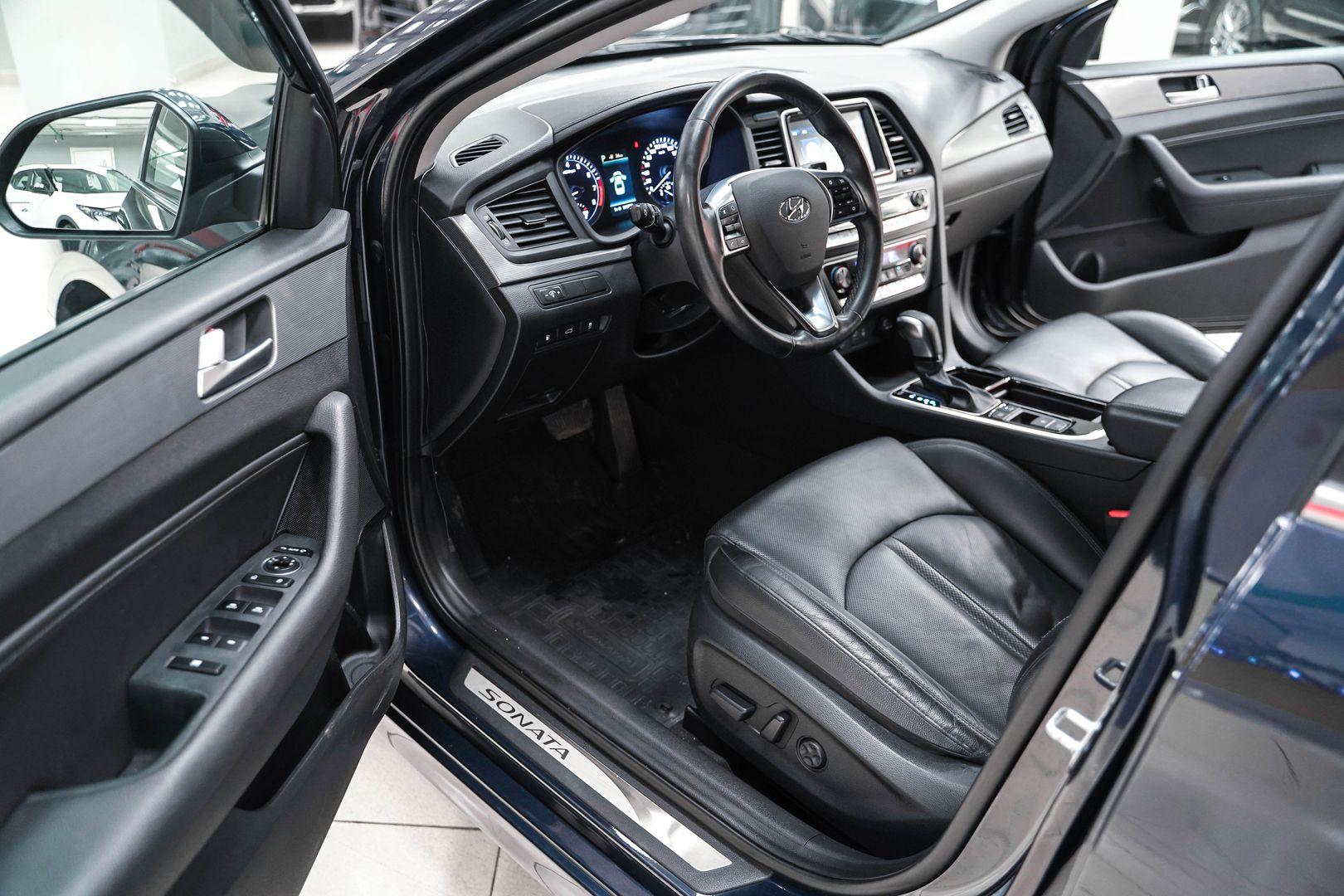 Hyundai Sonata 2018, синий, ДЦ Орехово