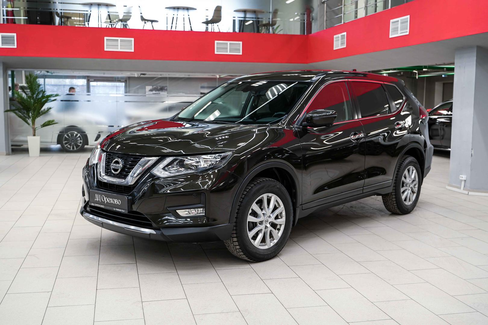 Nissan X-Trail 2019, зеленый, ДЦ Орехово