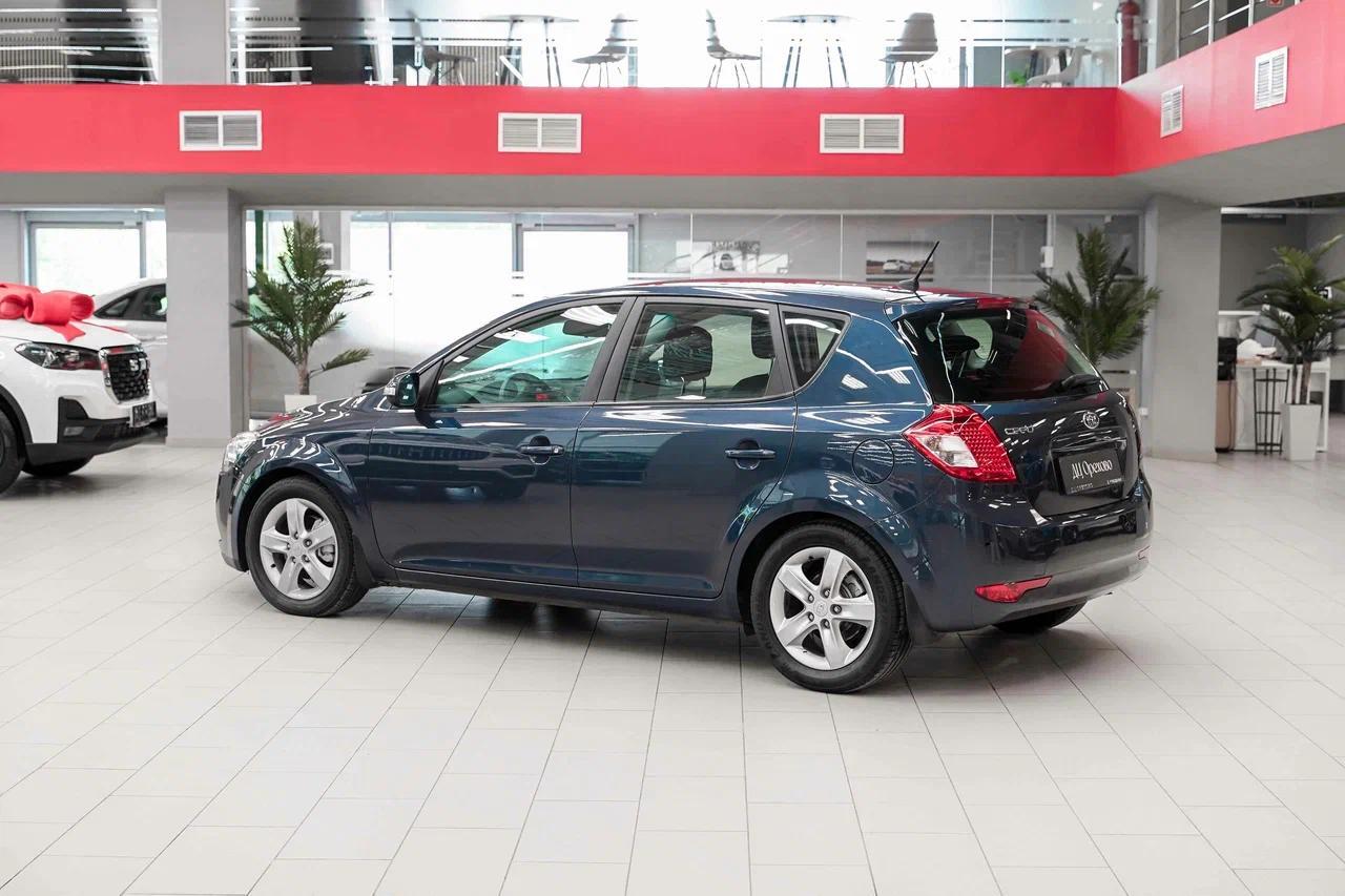 Kia Ceed 2010, синий, ДЦ Орехово