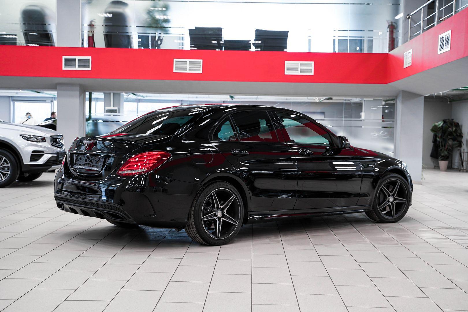 Mercedes-Benz C-Класс 2016, черный, ДЦ Орехово