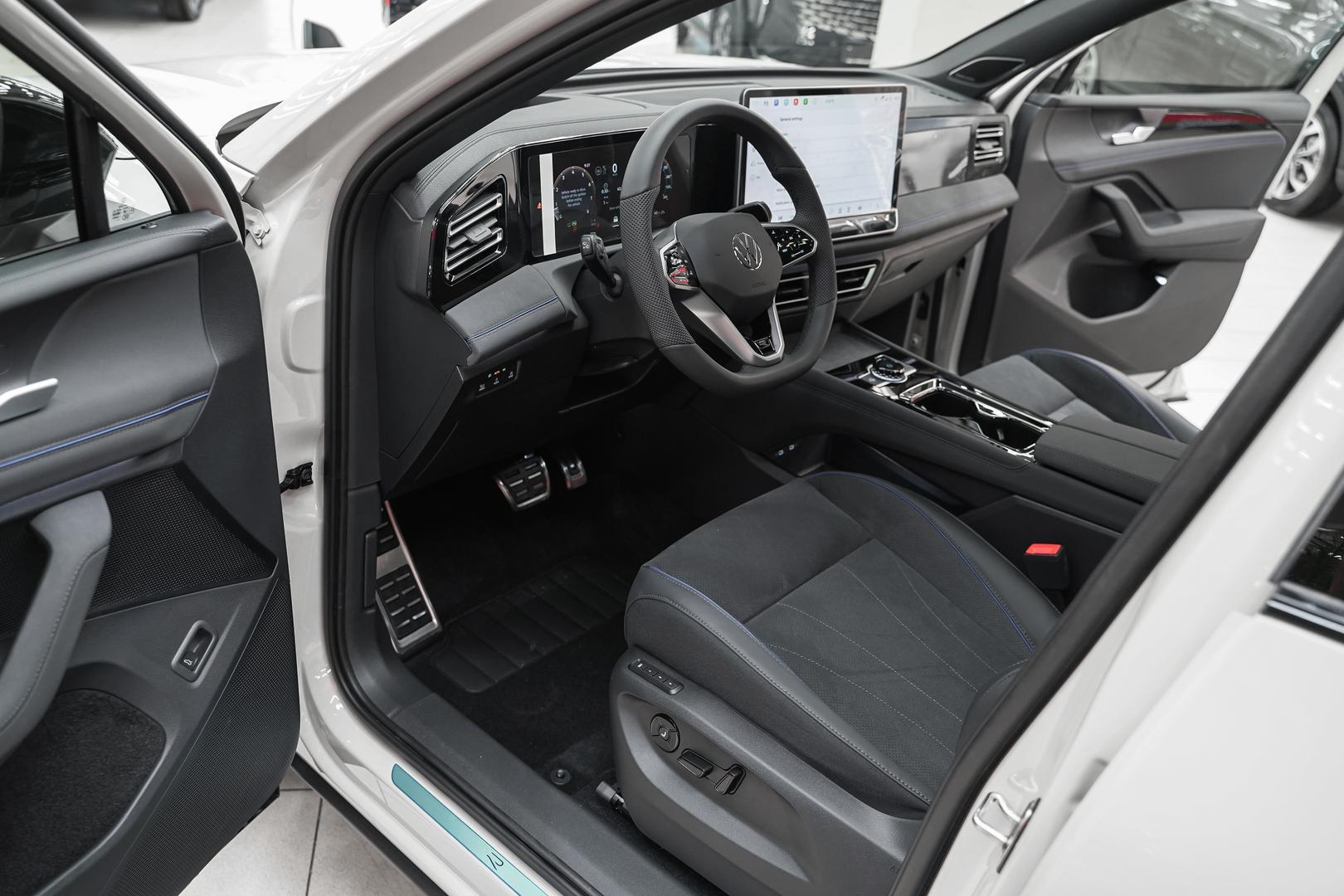 Volkswagen Tiguan 2025, серый, ДЦ Орехово