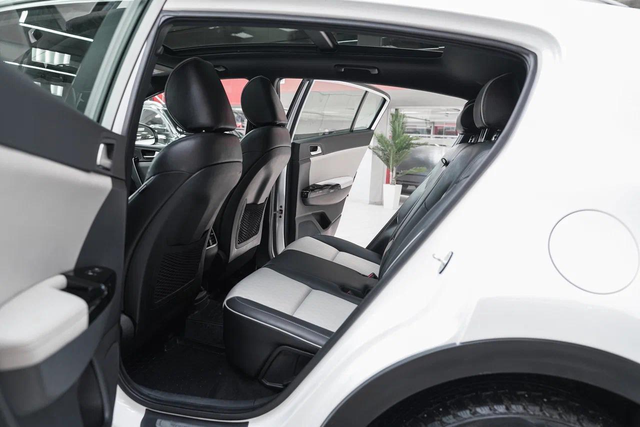Kia Sportage 2016, белый, ДЦ Орехово