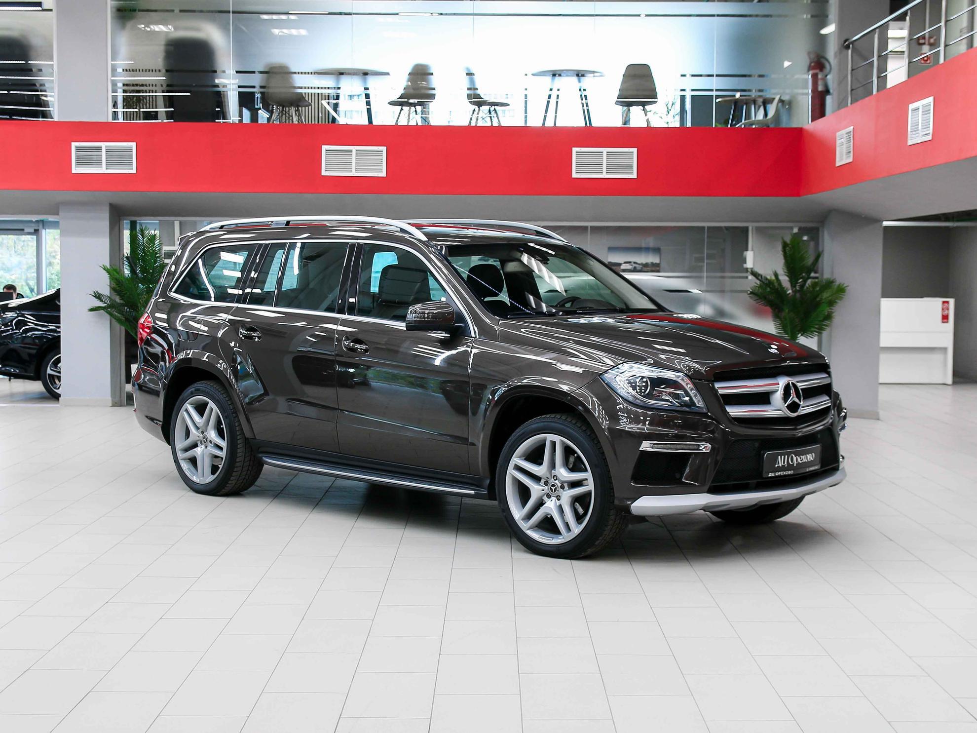 Mercedes-Benz GL-Класс 2013, коричневый, ДЦ Орехово