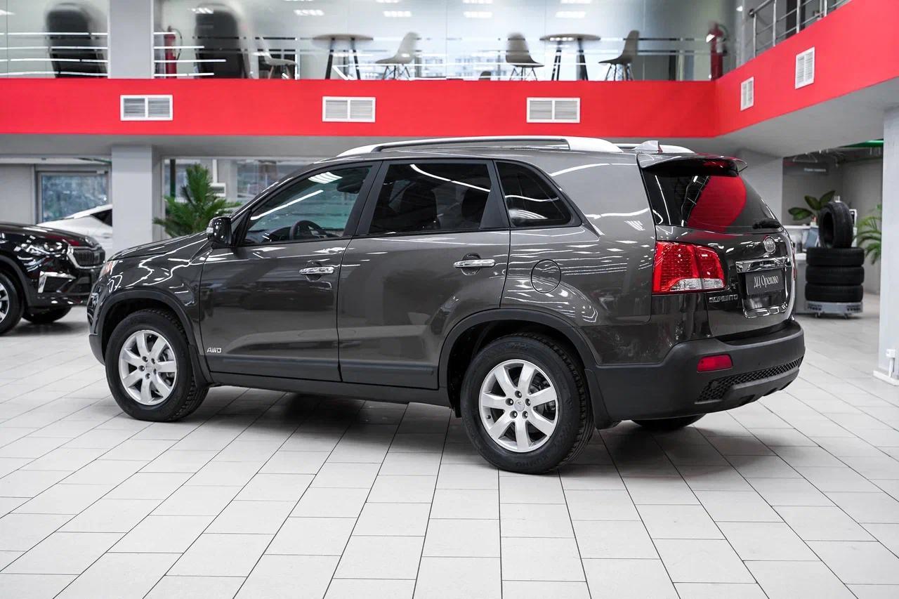 Kia Sorento 2012, серый, ДЦ Орехово