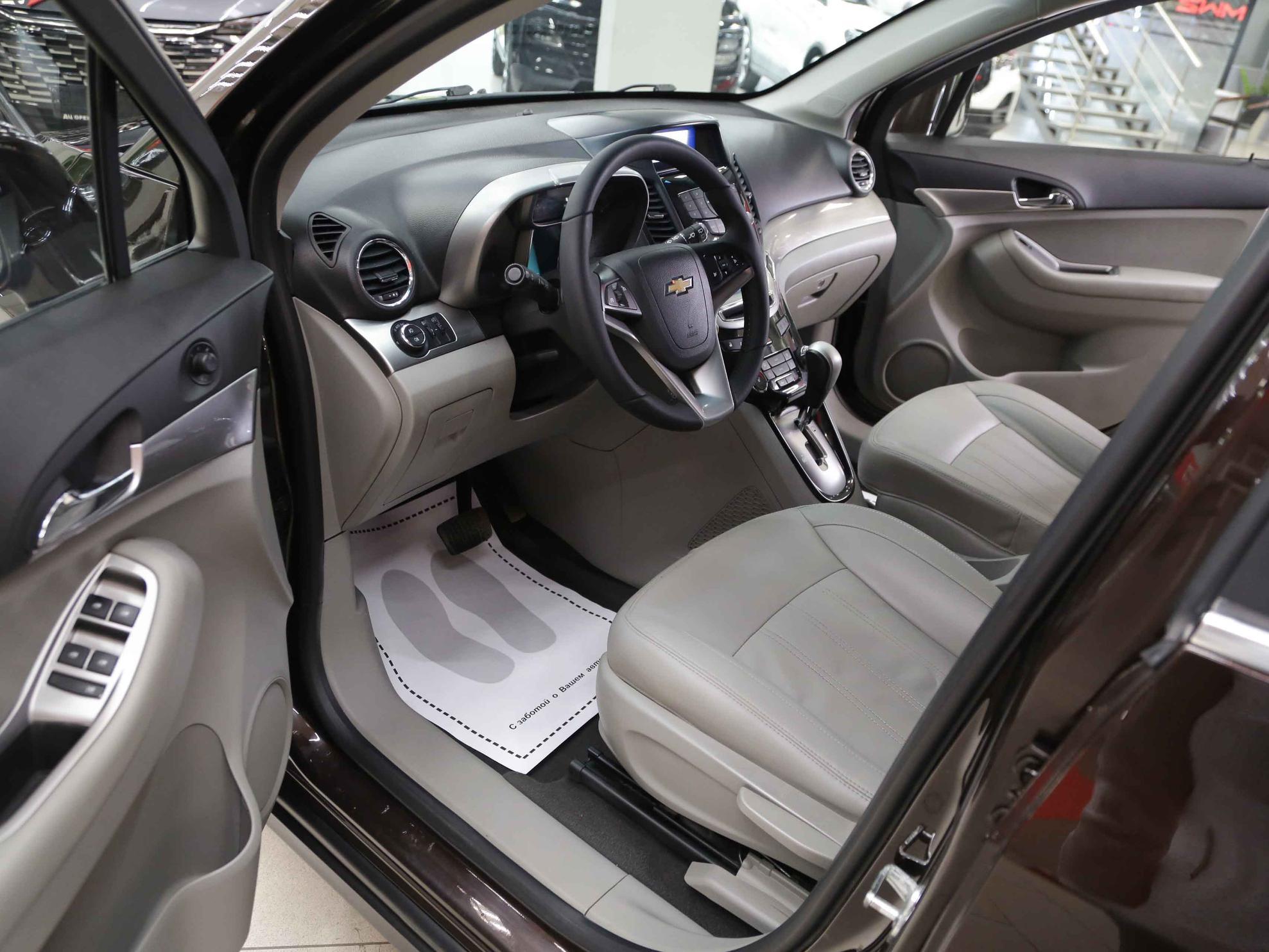 Chevrolet Orlando 2013, коричневый, ДЦ Орехово