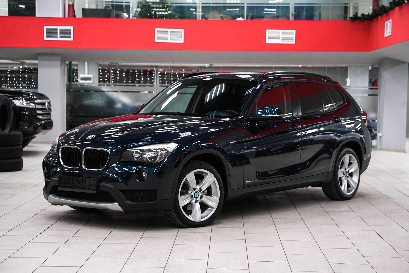 BMW X1 2013, синий, ДЦ Орехово