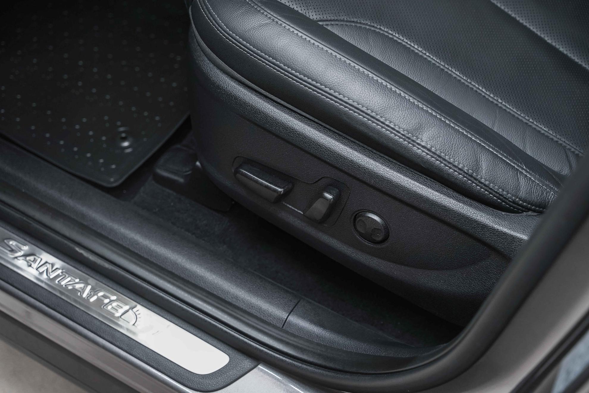 Hyundai Santa Fe 2019, серый, ДЦ Орехово