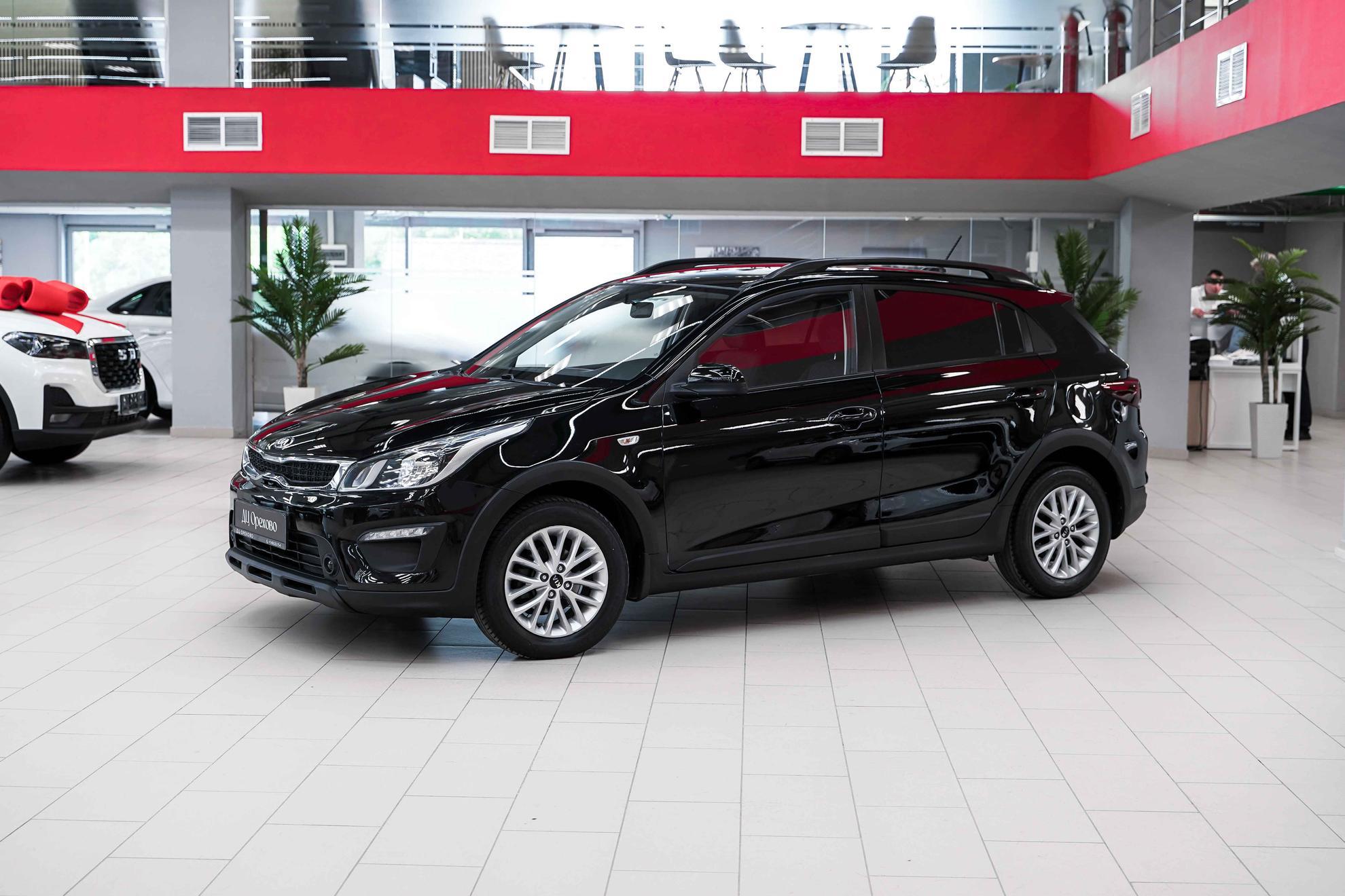 Kia Rio X-Line 2018, черный, ДЦ Орехово