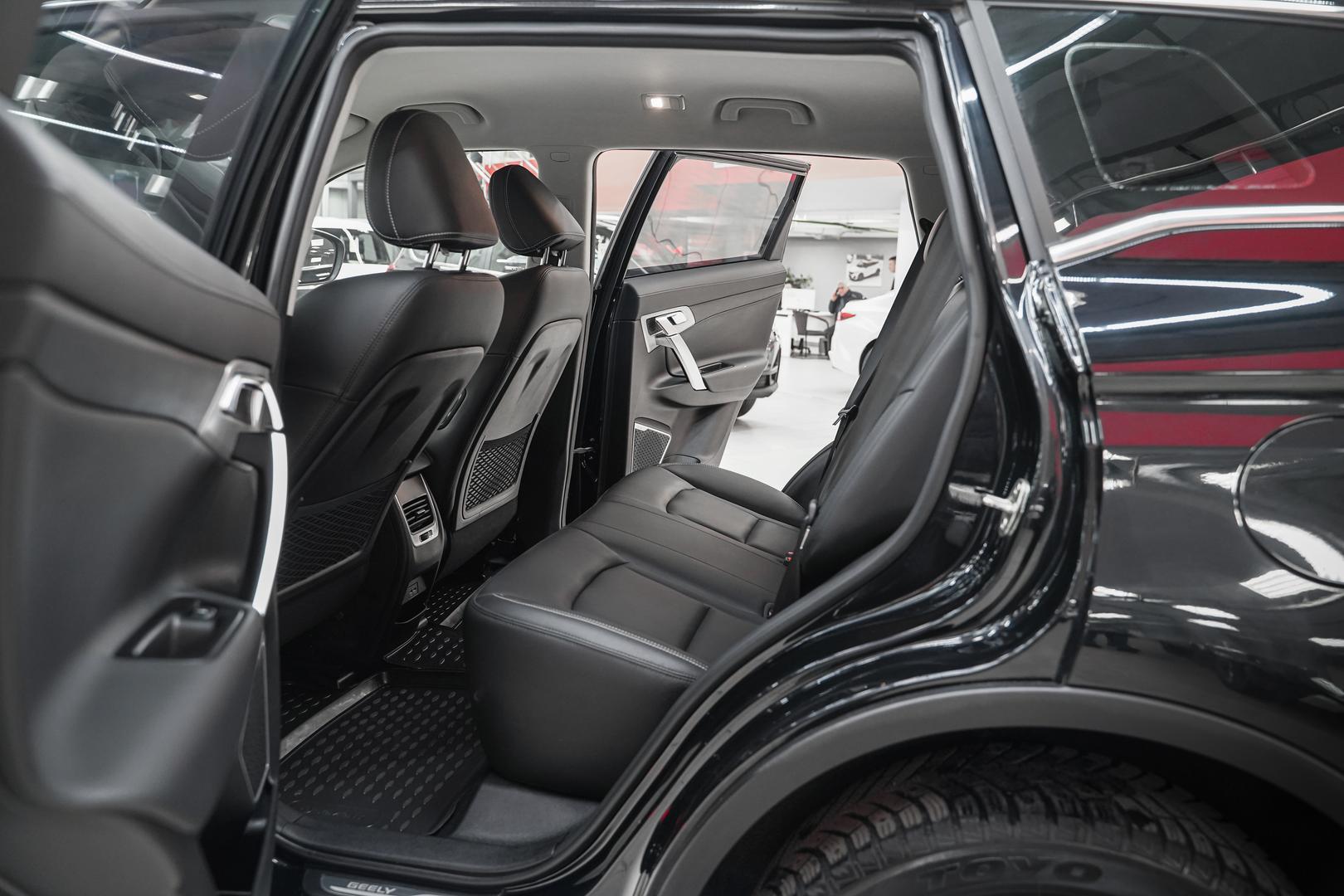 Geely Atlas 2022, черный, ДЦ Орехово