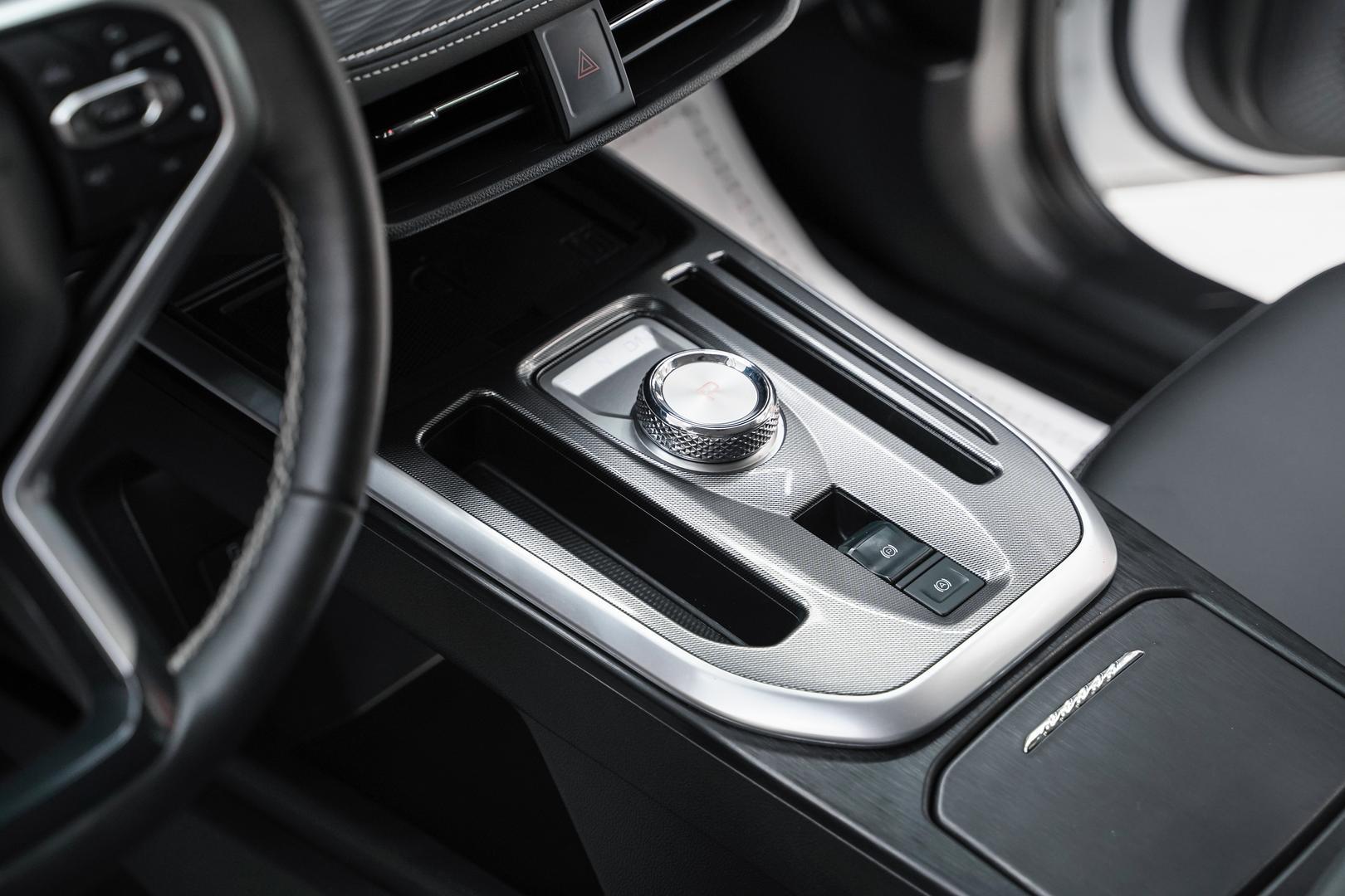 Haval Jolion 2023, белый, ДЦ Орехово