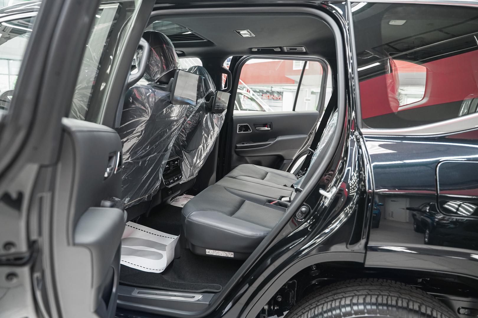 Toyota Land Cruiser 2025, черный, ДЦ Орехово