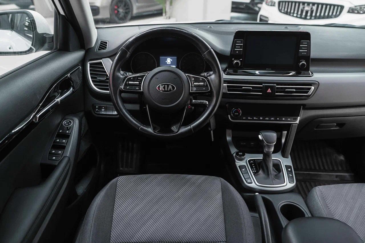 Kia Seltos 2021, белый, ДЦ Орехово