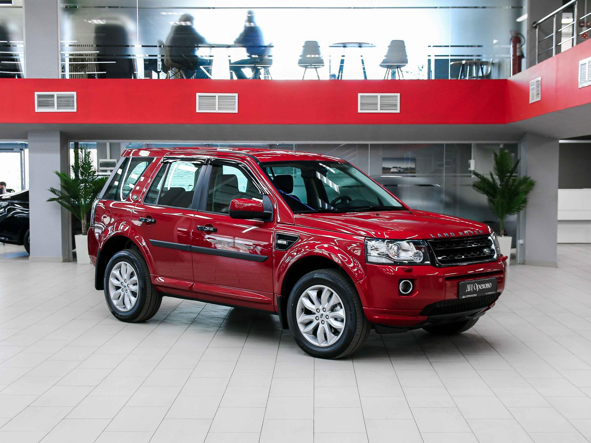 Land Rover Freelander 2013, красный, ДЦ Орехово