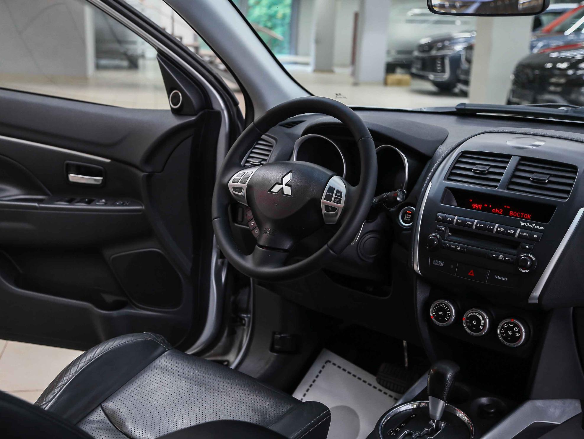 Mitsubishi ASX 2010, серебряный, ДЦ Орехово