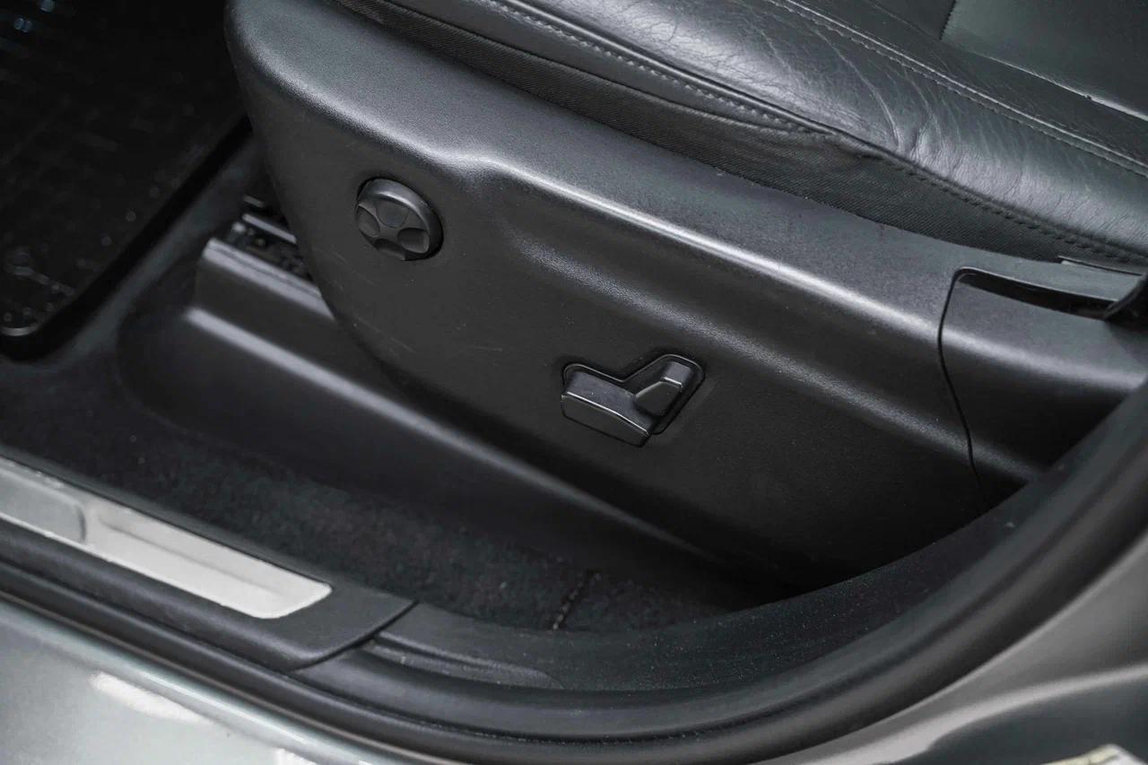 Jeep Grand Cherokee 2012, серый, ДЦ Орехово