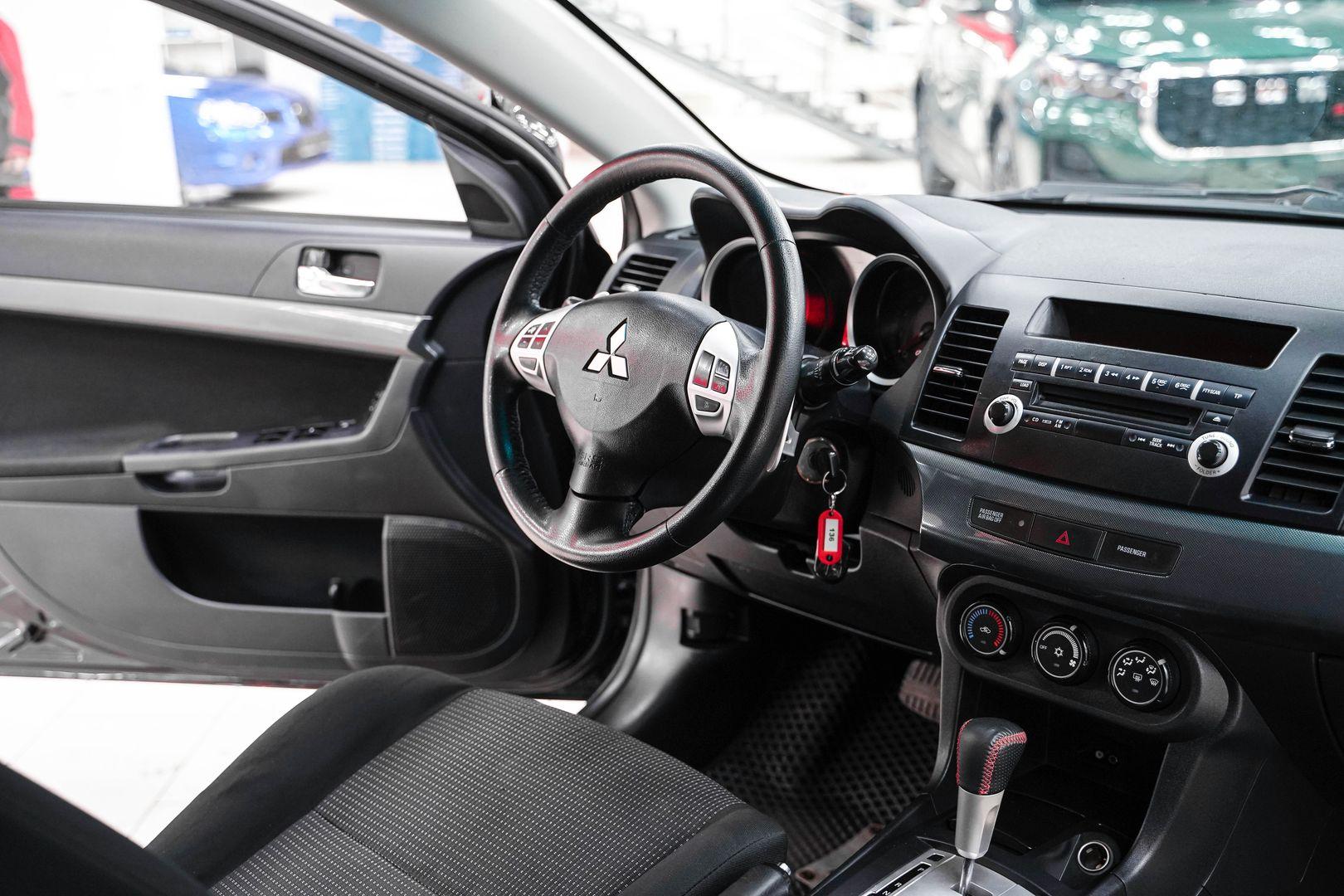 Mitsubishi Lancer 2008, черный, ДЦ Орехово