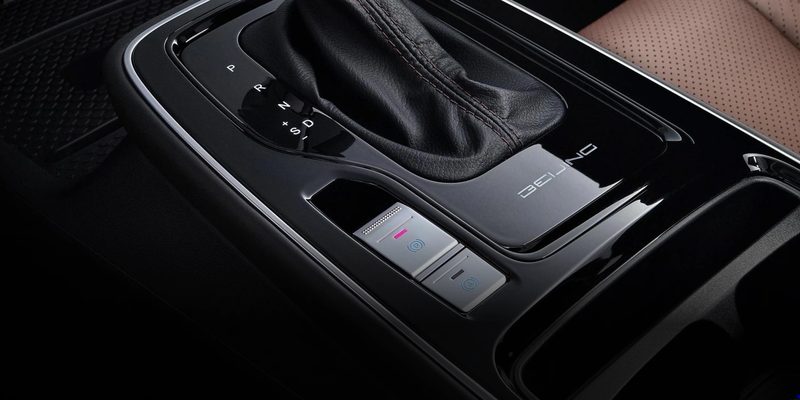 BAIC U5 Plus, центральная консоль крупным планом