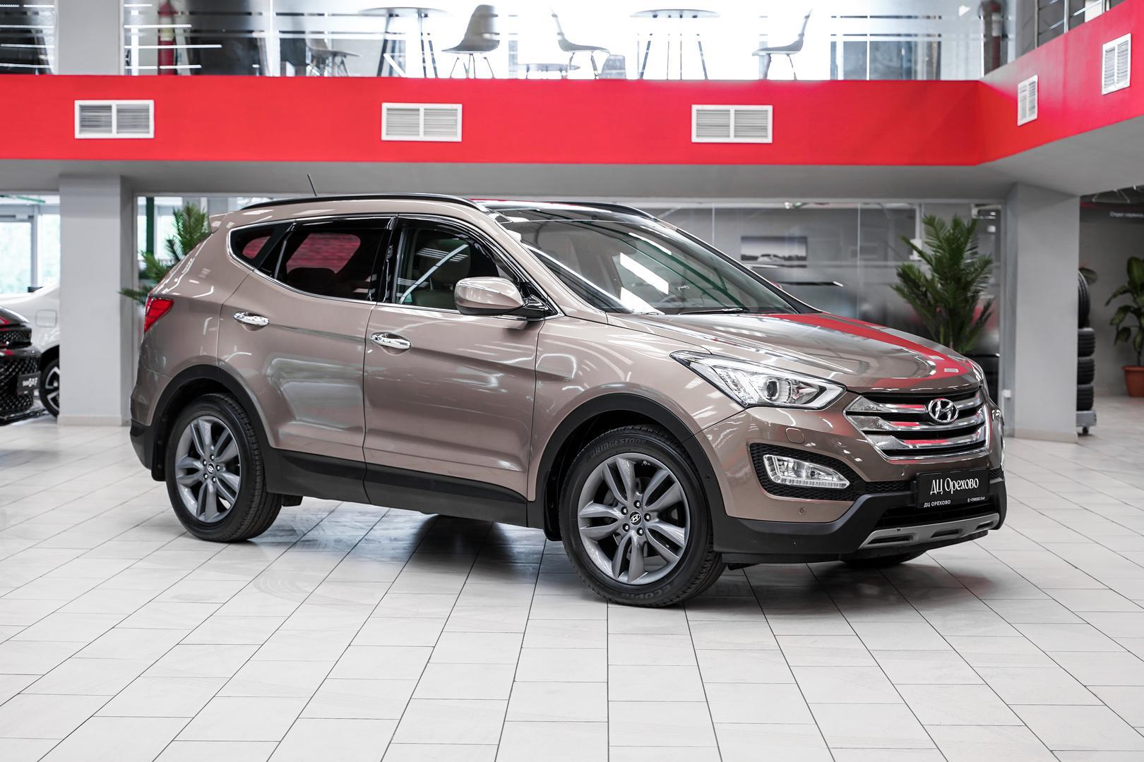 Hyundai Santa Fe 2013, золотой, ДЦ Орехово