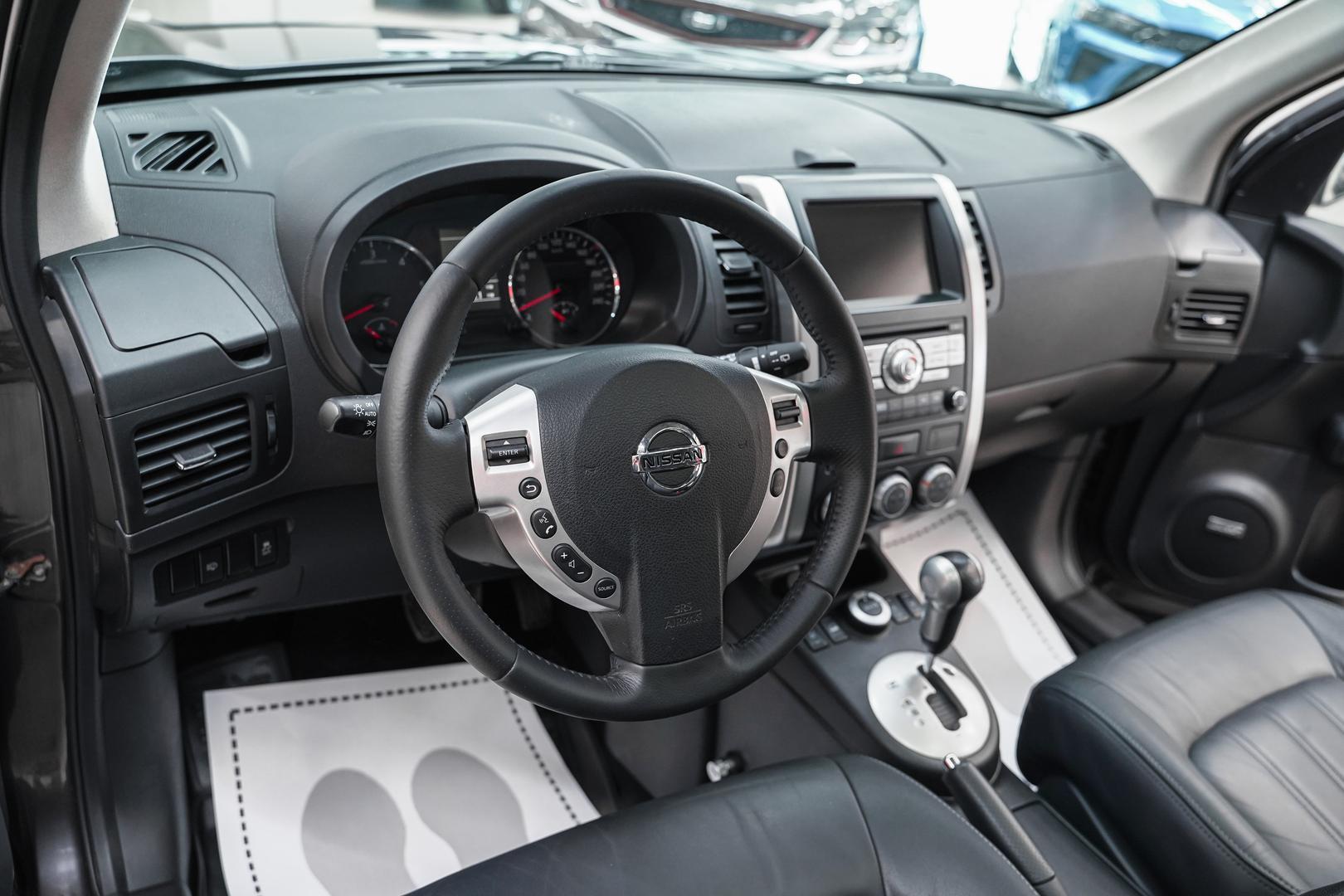 Nissan X-Trail 2011, серый, ДЦ Орехово