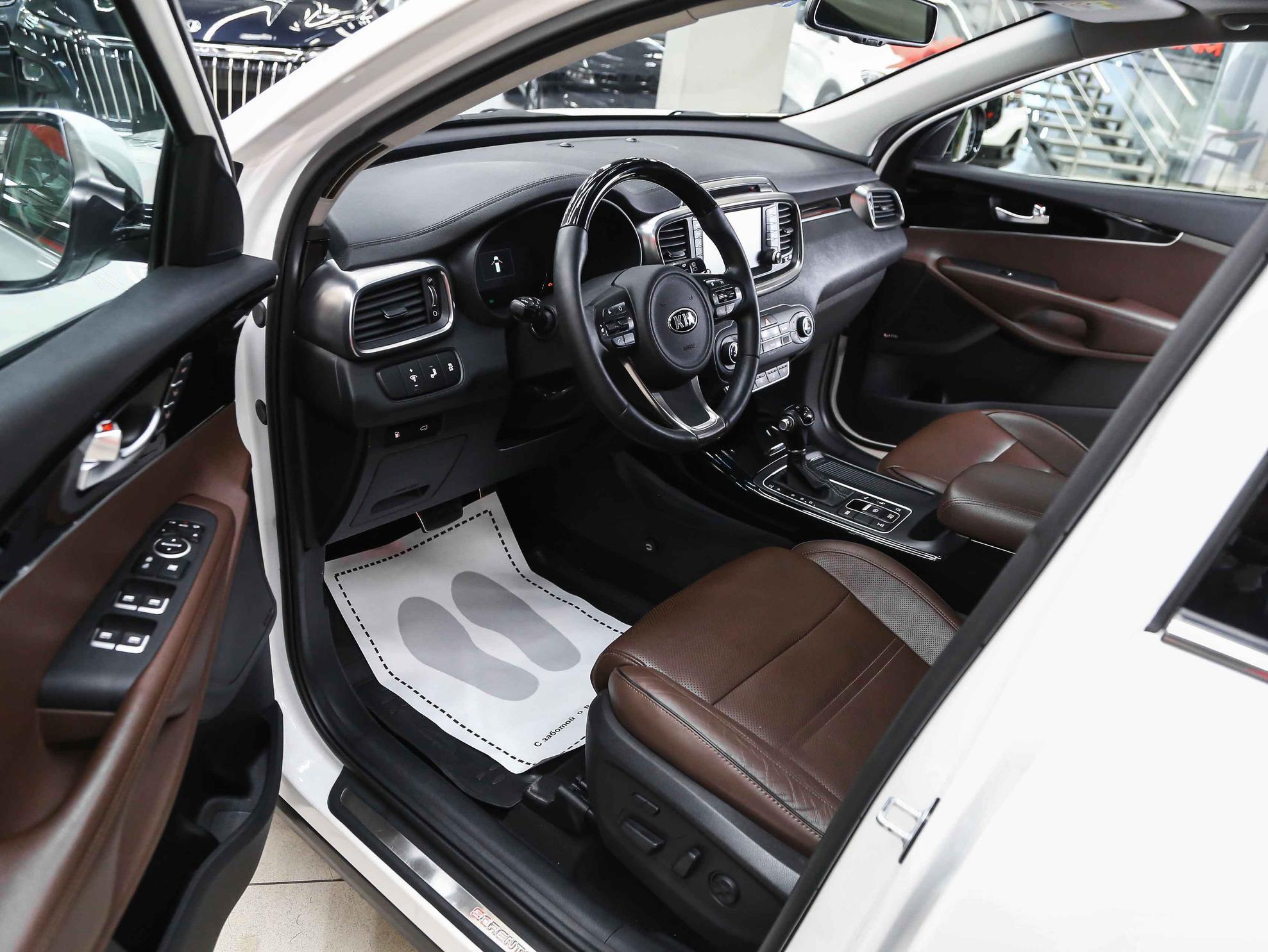 Kia Sorento 2017, белый, ДЦ Орехово