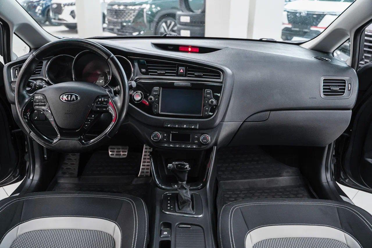 Kia Ceed 2015, серый, ДЦ Орехово