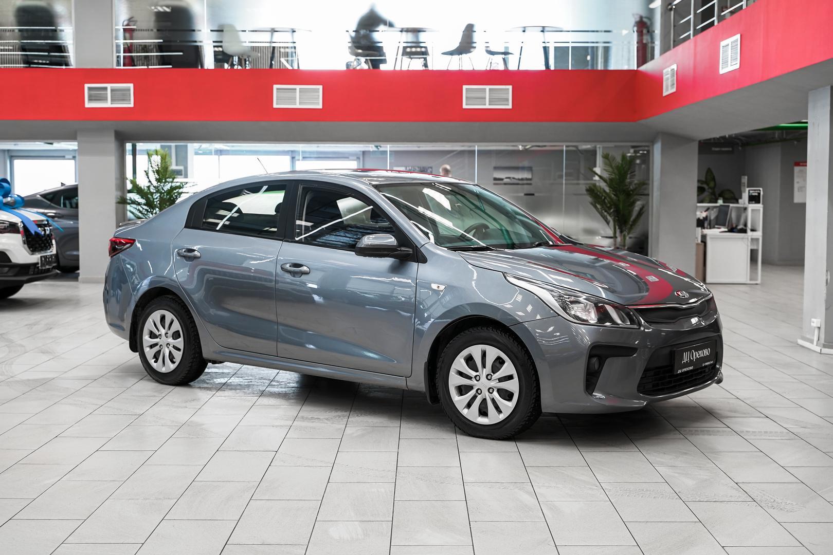 Kia Rio 2018, серый, ДЦ Орехово