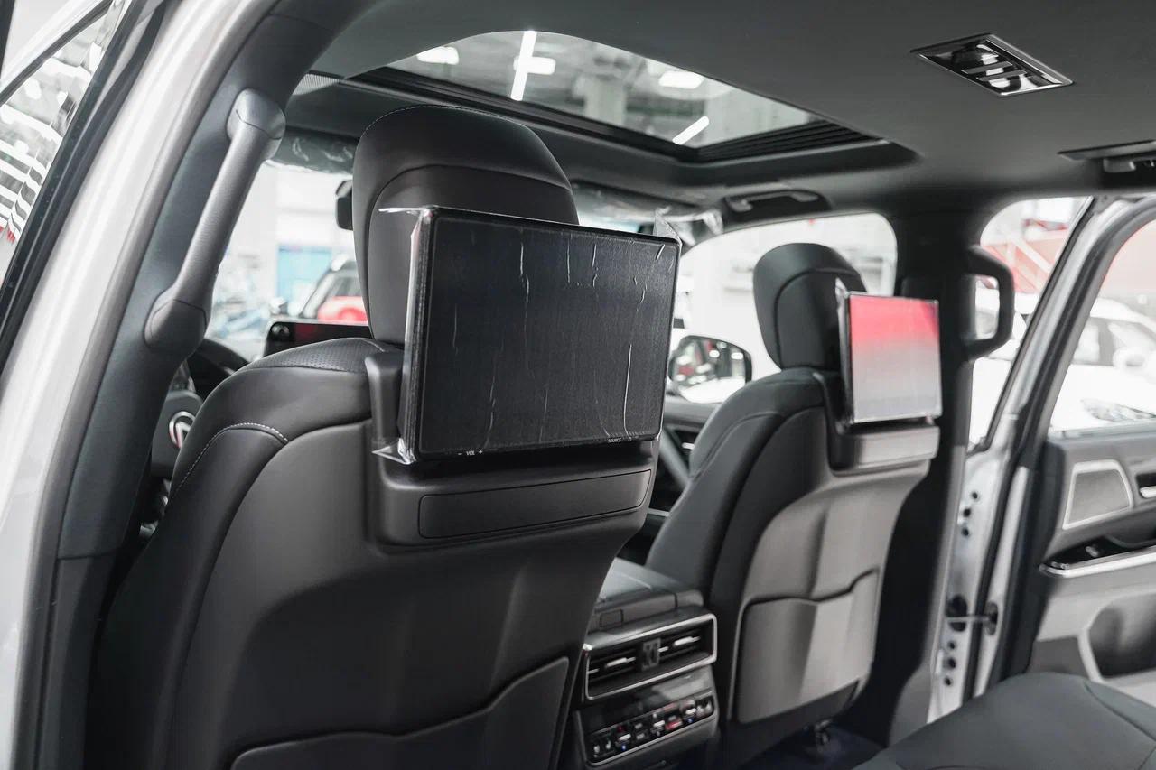 Lexus LX 2025, белый, ДЦ Орехово