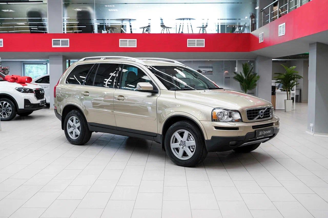 Volvo XC90 2009, золотой, ДЦ Орехово