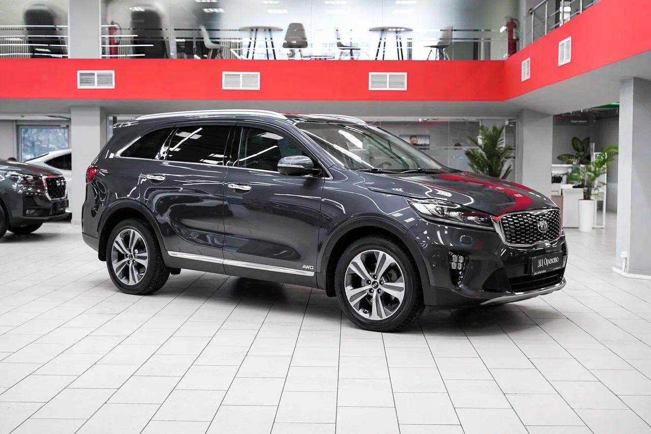 Kia Sorento 2018, серый, ДЦ Орехово