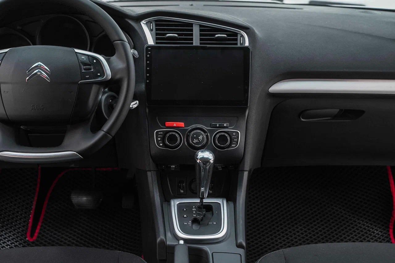 Citroen C4 2013, белый, ДЦ Орехово