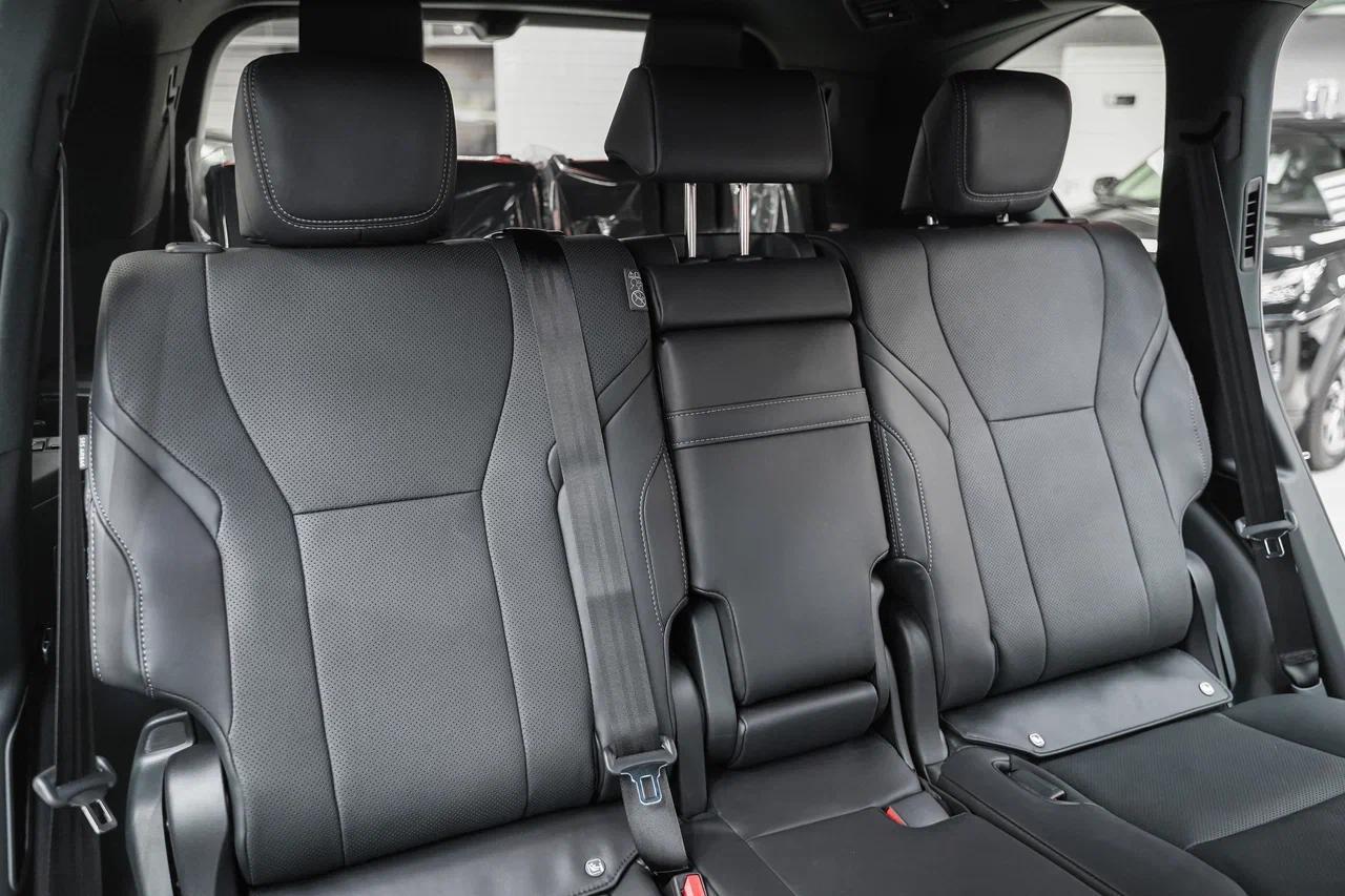 Lexus LX 2025, белый, ДЦ Орехово