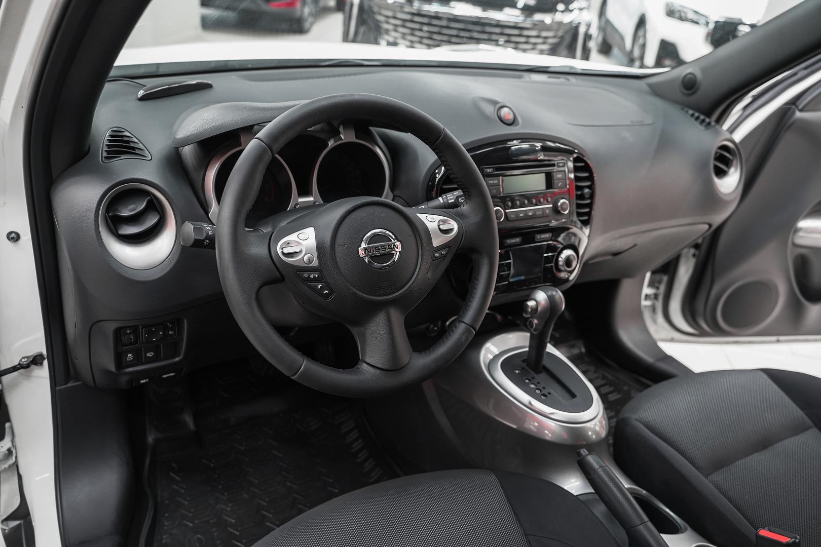 Nissan Juke 2013, белый, ДЦ Орехово