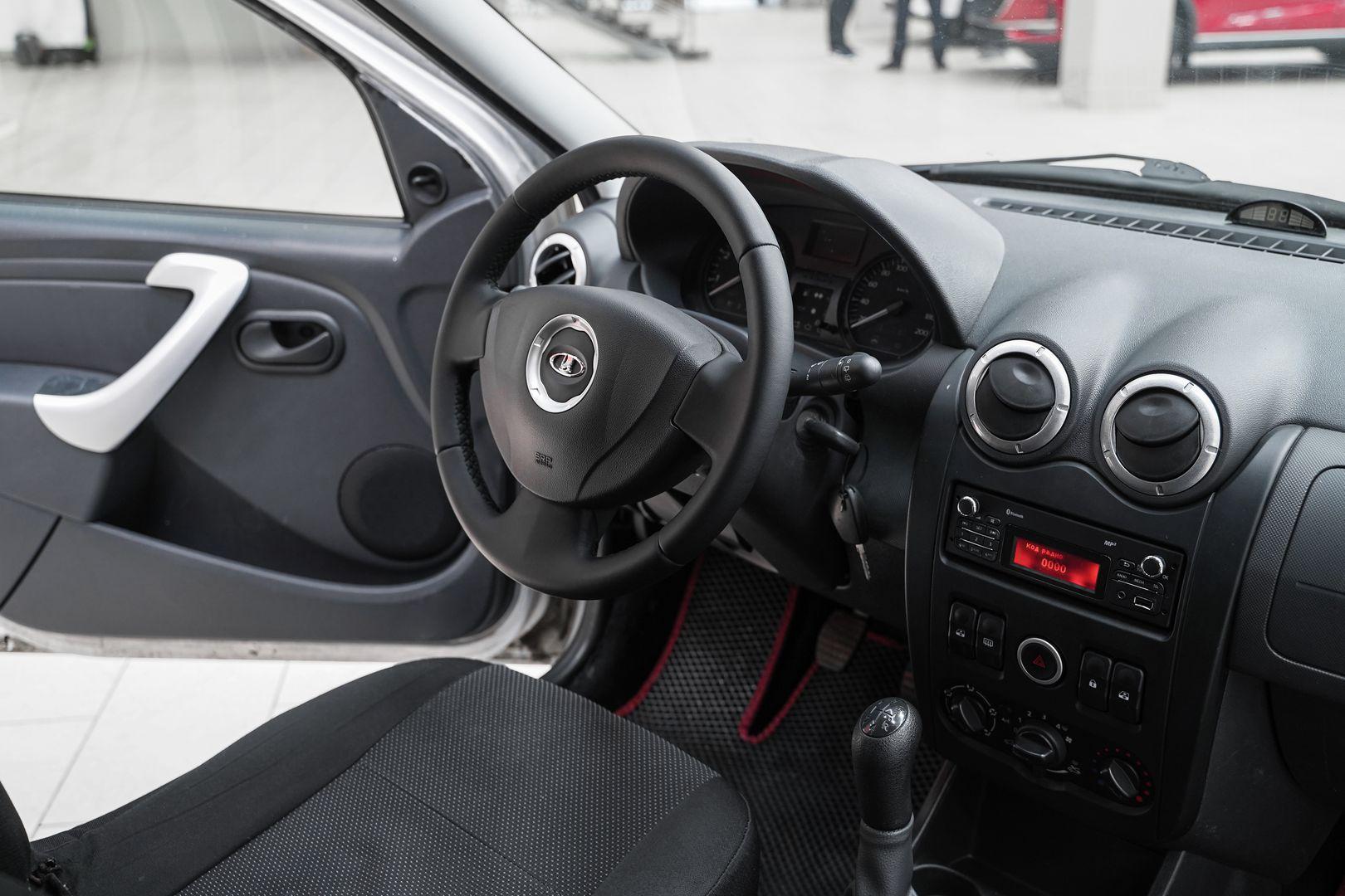 LADA (ВАЗ) Largus 2019, серебряный, ДЦ Орехово
