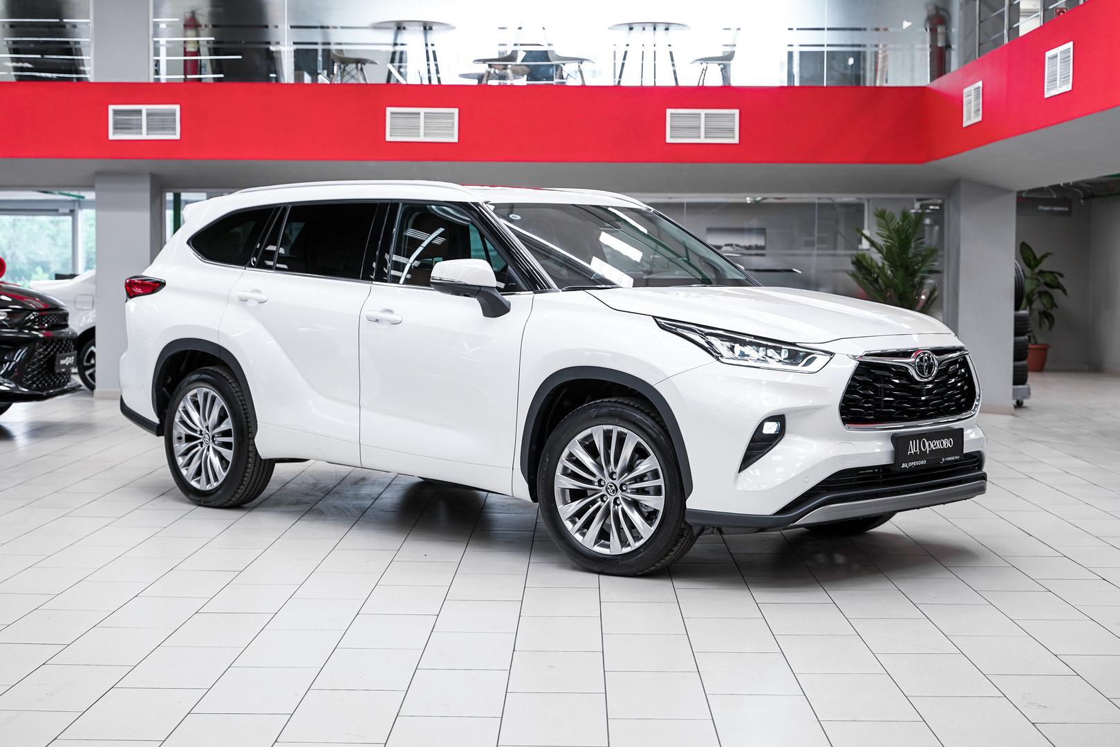 Toyota Highlander 2025, белый, ДЦ Орехово
