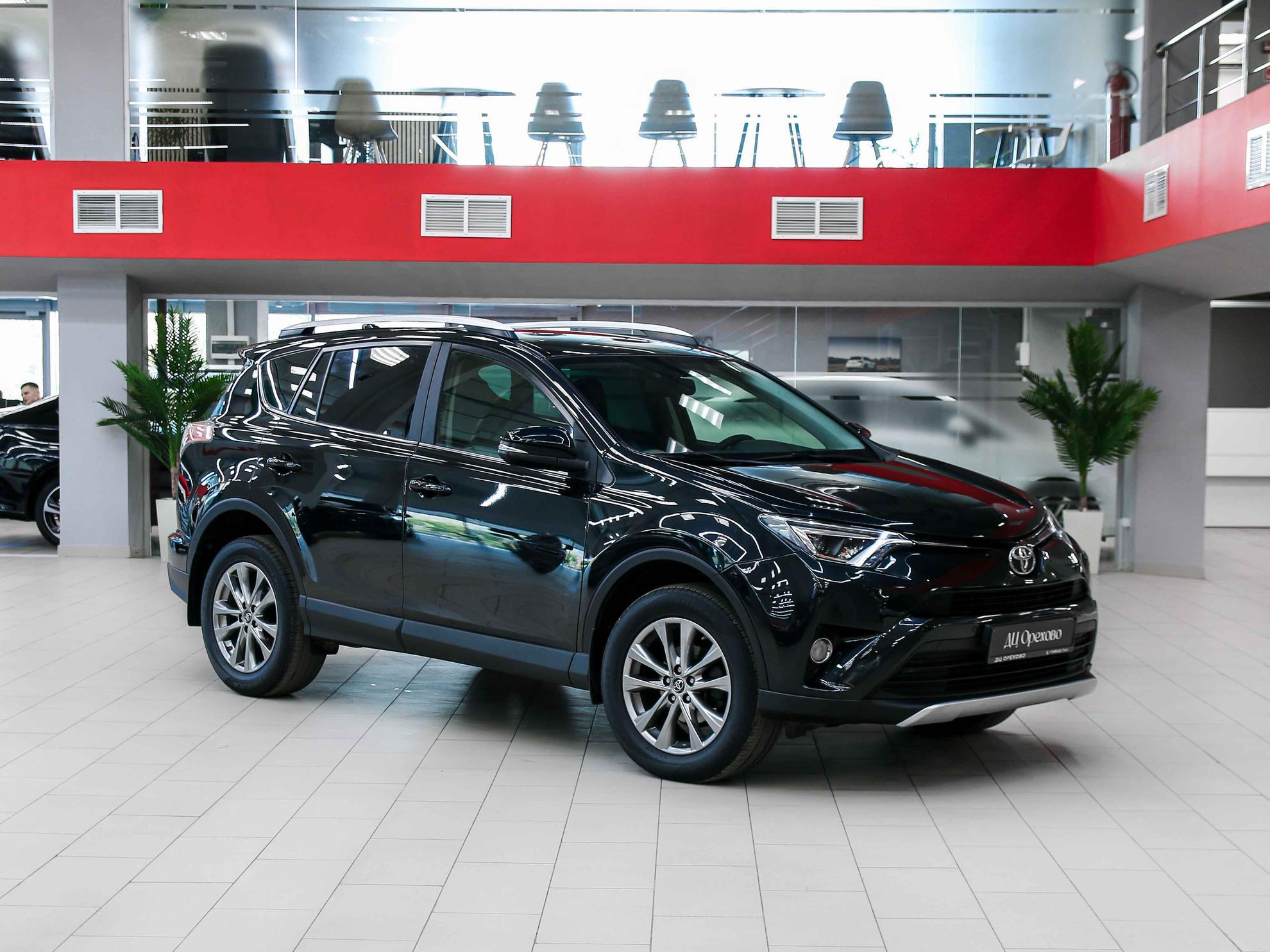 Toyota RAV4 2016, черный, ДЦ Орехово