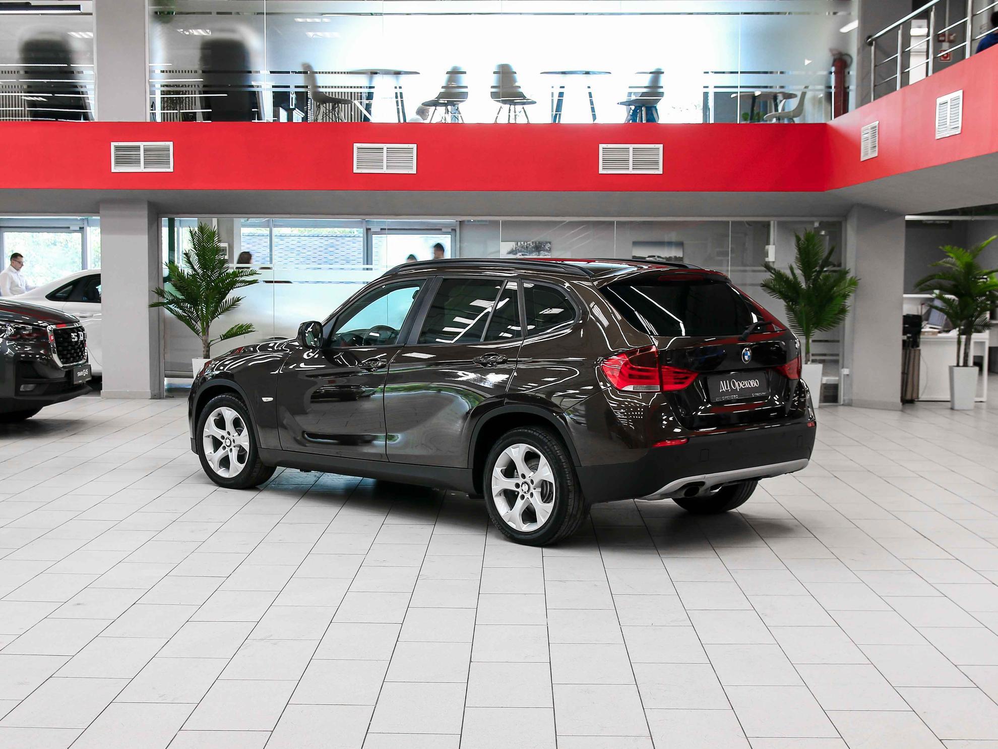 BMW X1 2011, коричневый, ДЦ Орехово