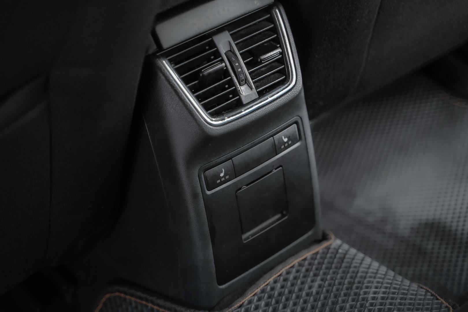 Skoda Octavia 2013, черный, ДЦ Орехово