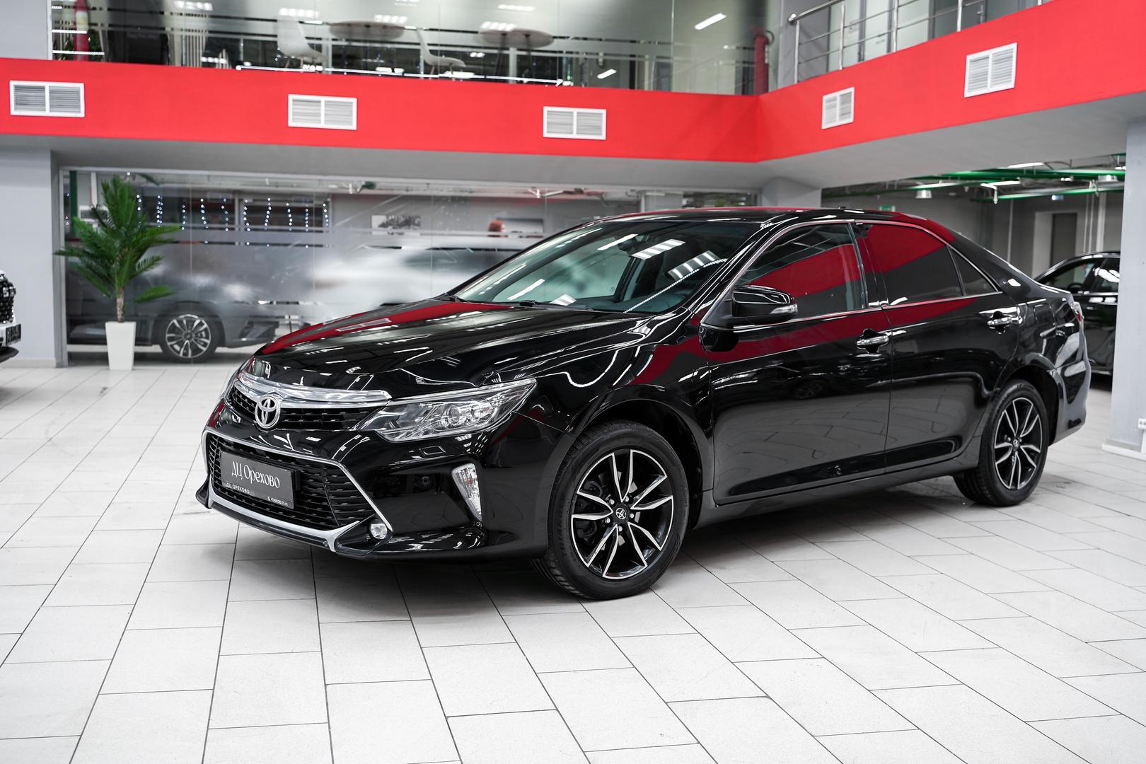 Toyota Camry 2018, черный, ДЦ Орехово