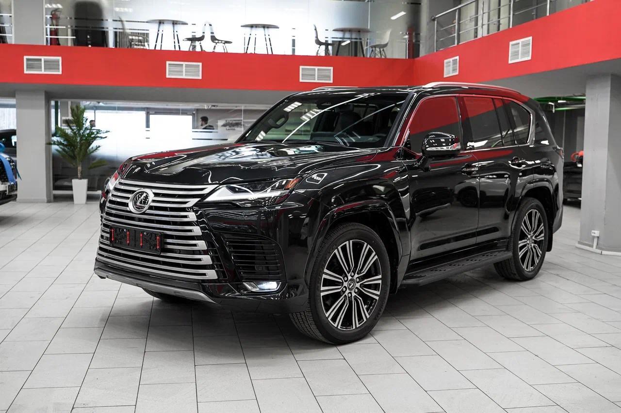 Lexus LX 2025, черный, ДЦ Орехово