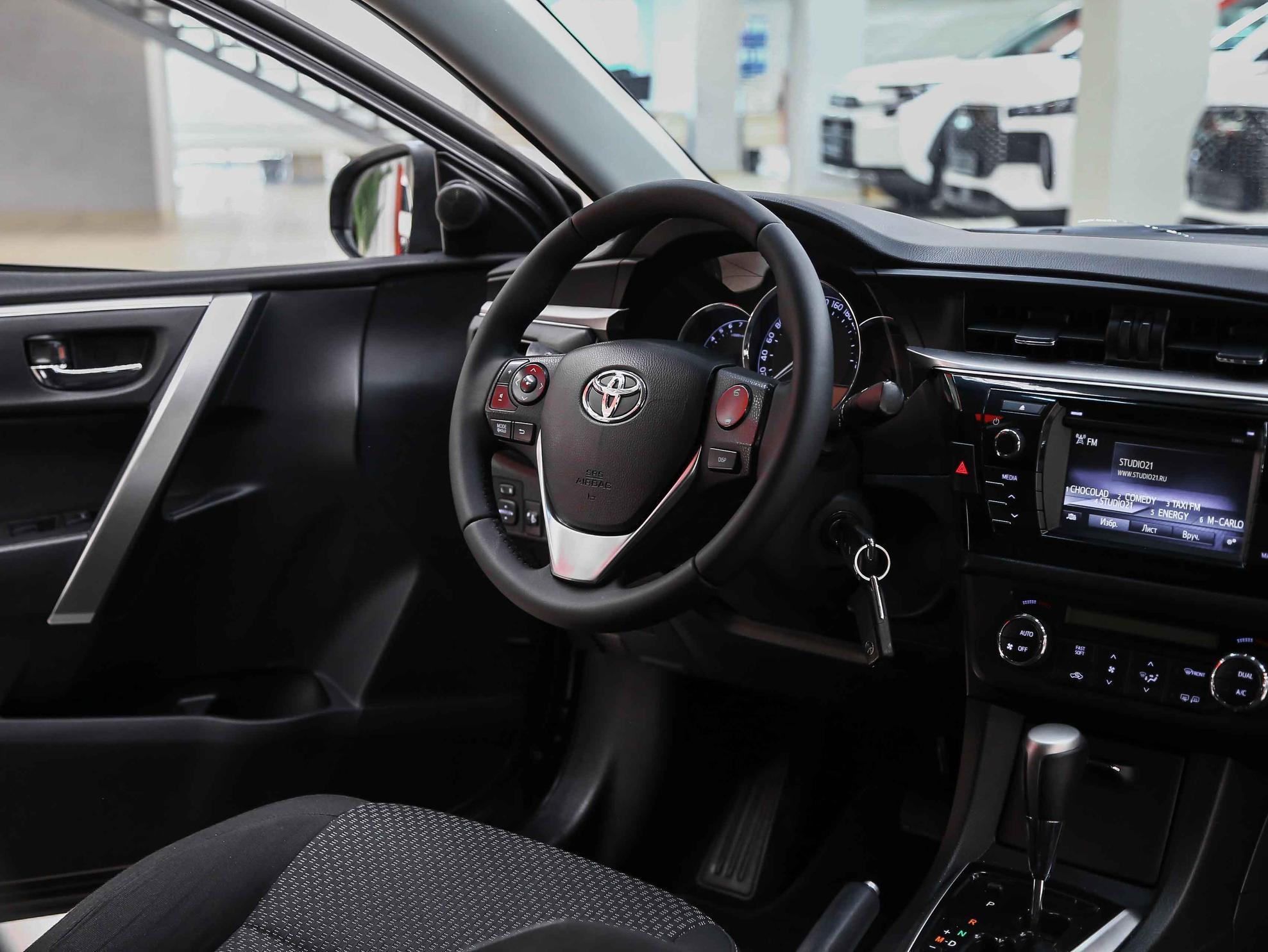 Toyota Corolla 2014, серый, ДЦ Орехово