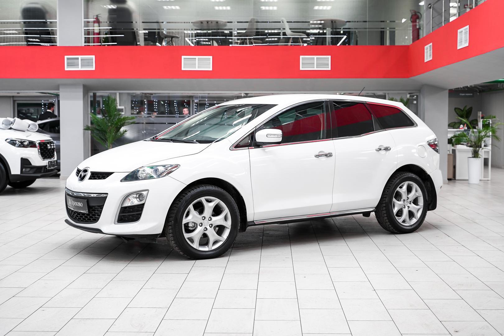 Mazda CX-7 2010, белый, ДЦ Орехово