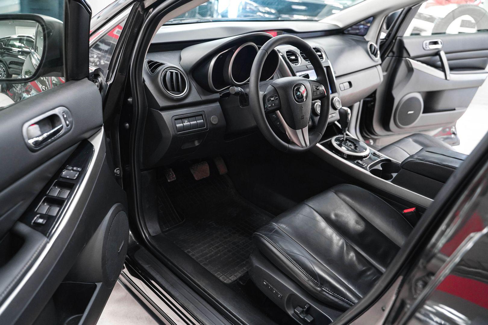 Mazda CX-7 2011, черный, ДЦ Орехово