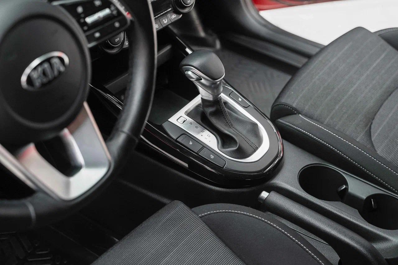 Kia Cerato 2019, красный, ДЦ Орехово