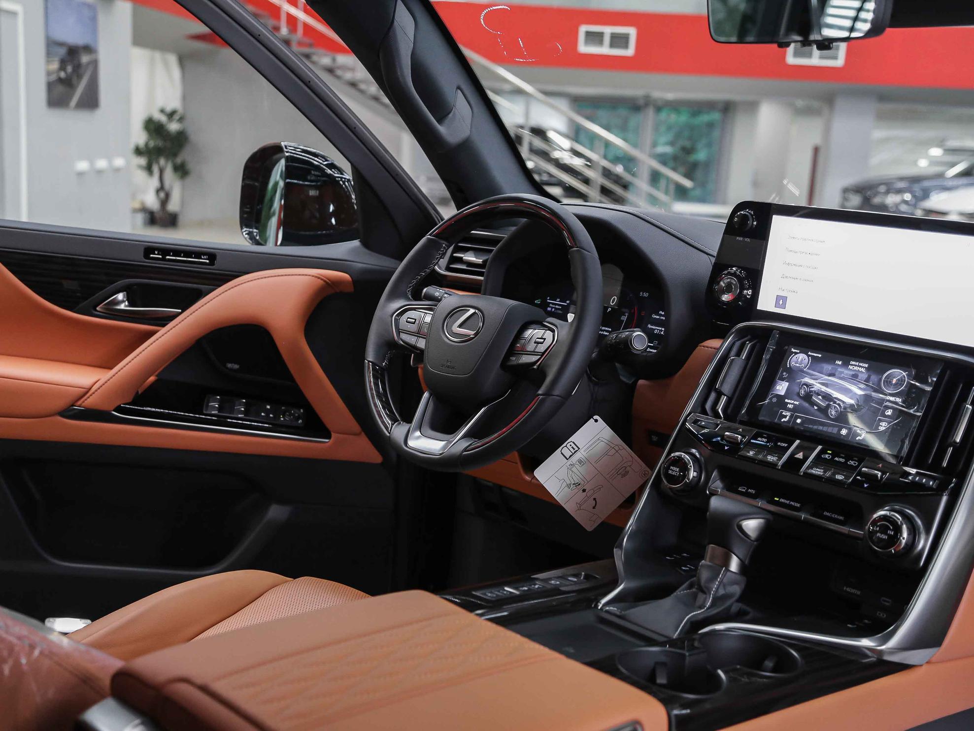 Lexus LX 2026, черный, ДЦ Орехово
