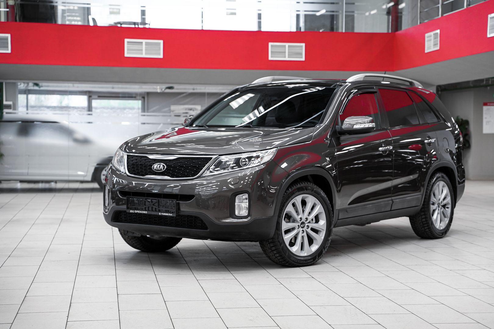 Kia Sorento 2013, бежевый, ДЦ Орехово
