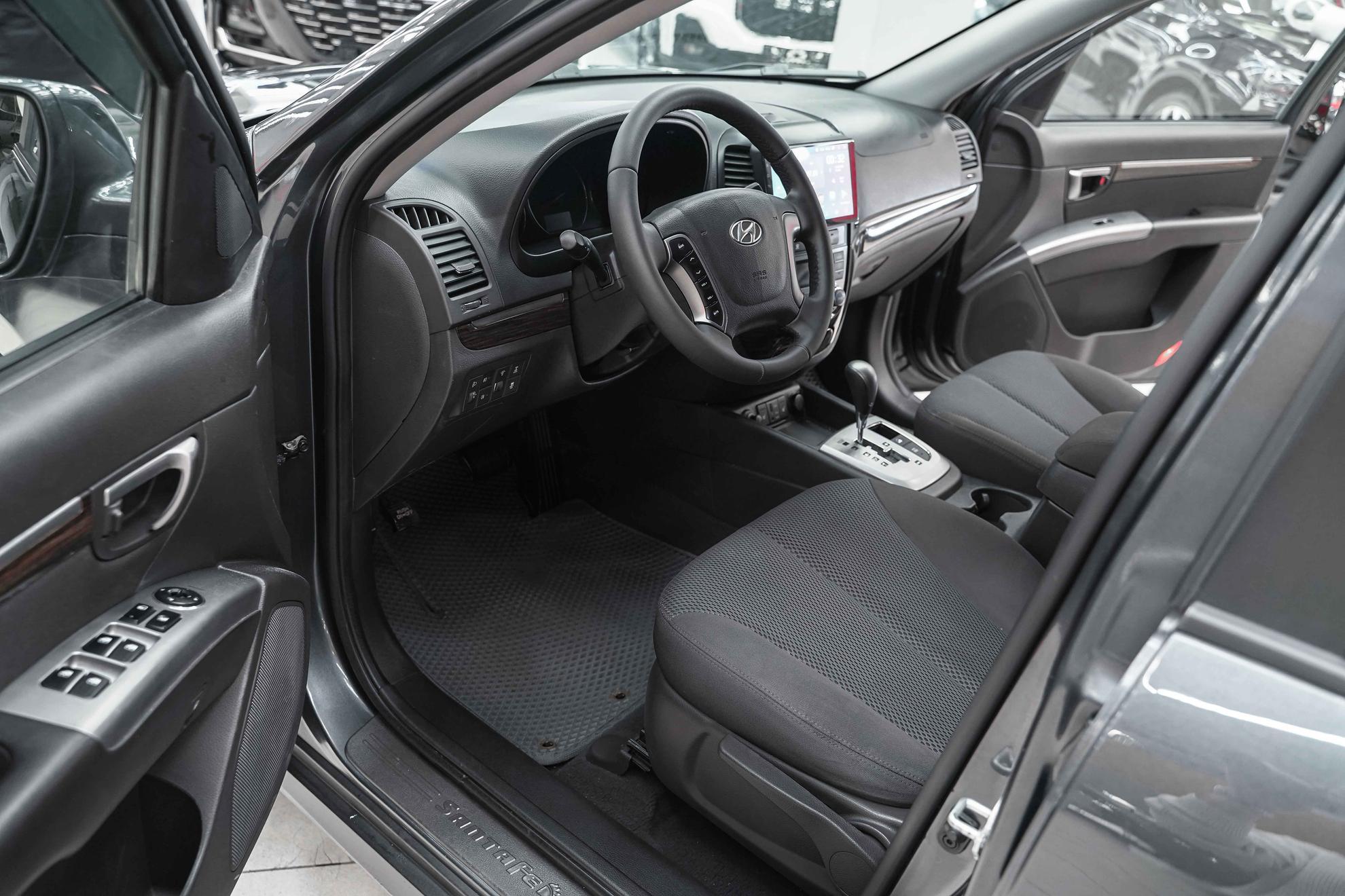 Hyundai Santa Fe 2011, серый, ДЦ Орехово